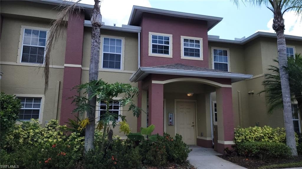 9069 Gervais CIR 1108 NAPLES, FL 34120