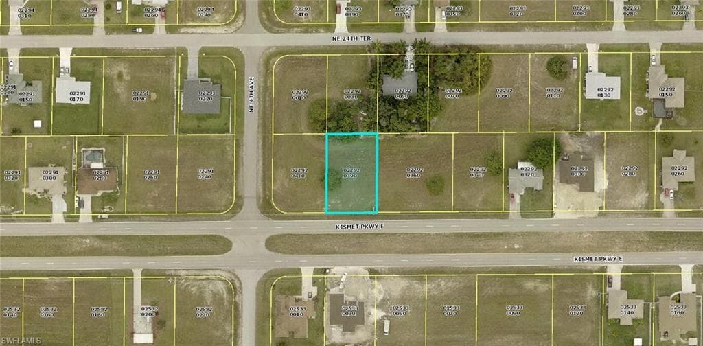 405 Kismet PKY E CAPE CORAL, FL 33909