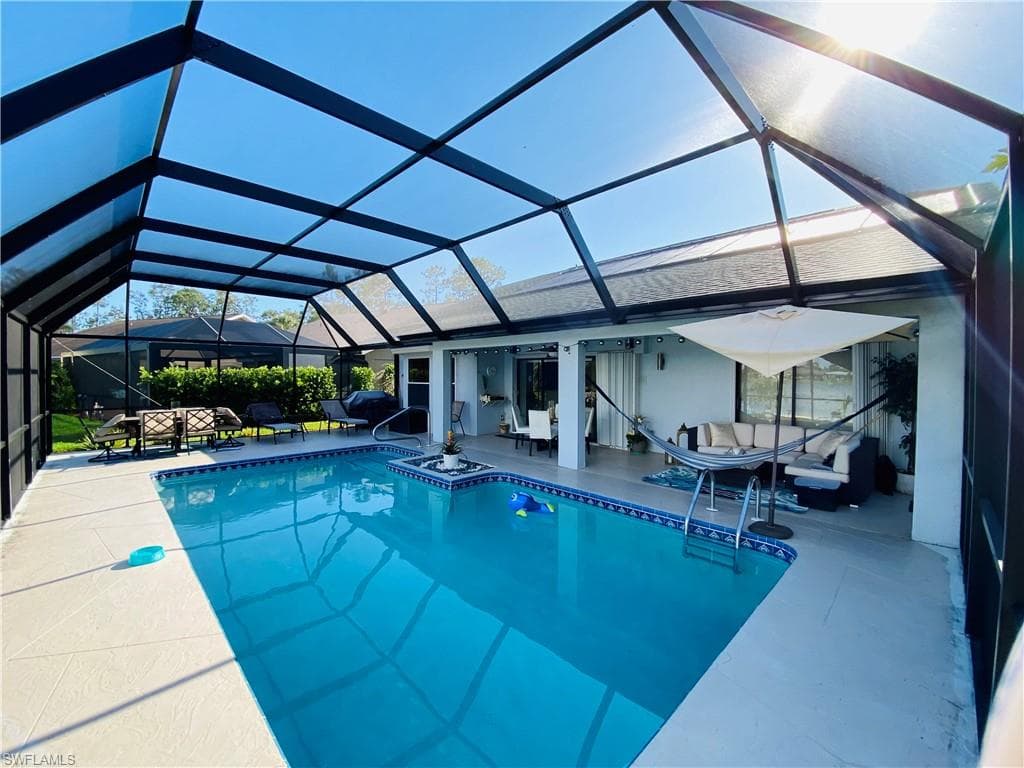 1394 Monarch CIR W NAPLES, FL 34116