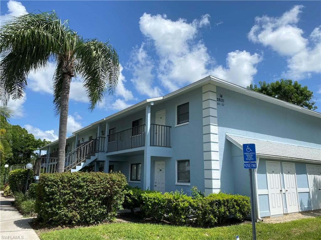 28121 Pine Haven WAY 109 BONITA SPRINGS, FL 34135