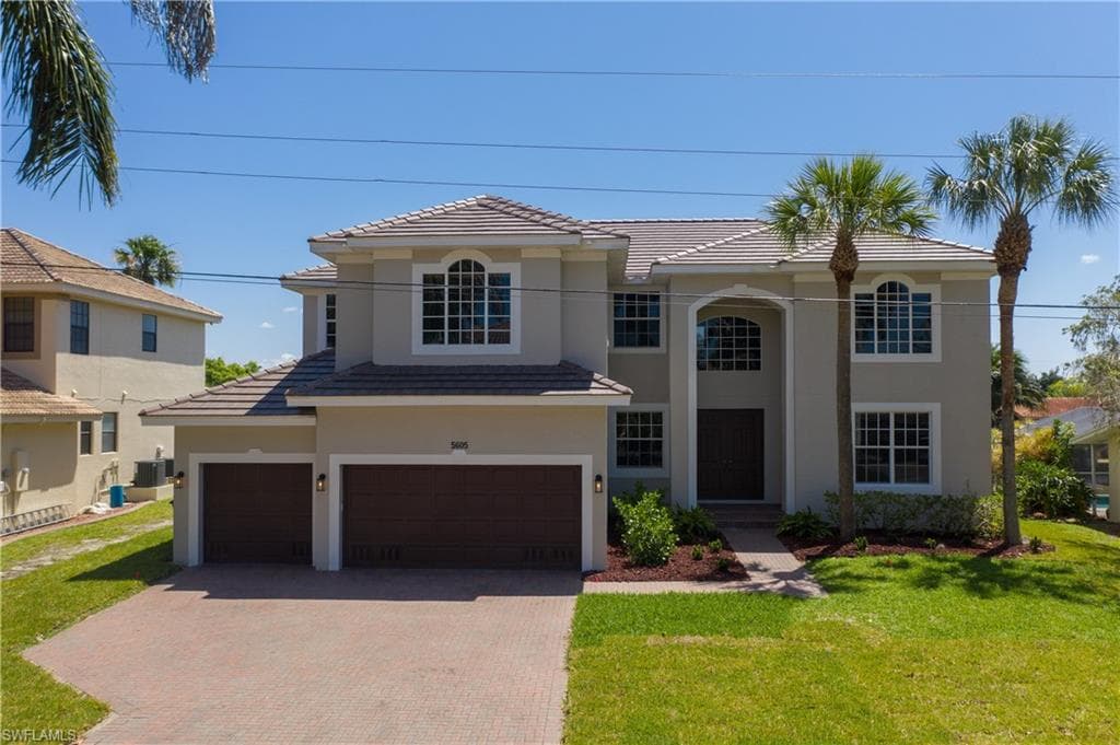 5605 Del Rio CT CAPE CORAL, FL 33904