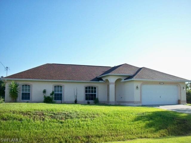 2512 51st ST SW LEHIGH ACRES, FL 33976
