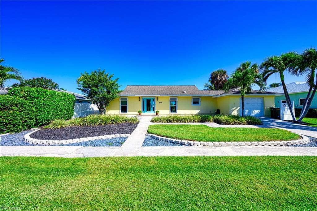 630 Bimini AVE MARCO ISLAND, FL 34145