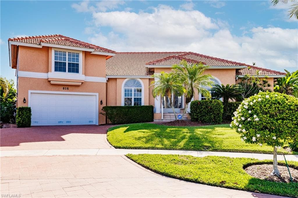 816 Amazon CT MARCO ISLAND, FL 34145