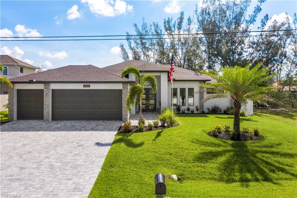 713 SW 13th ST CAPE CORAL, FL 33991