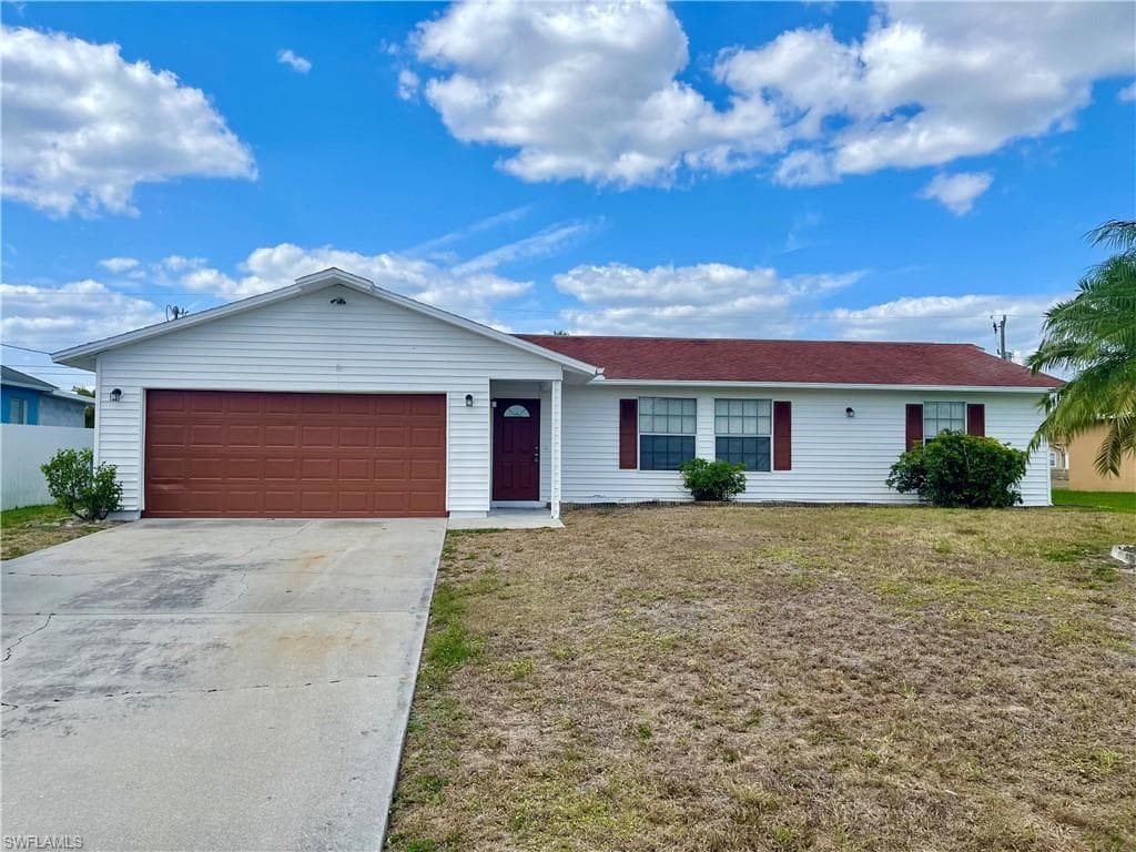 323 NW 9th TER CAPE CORAL, FL 33993