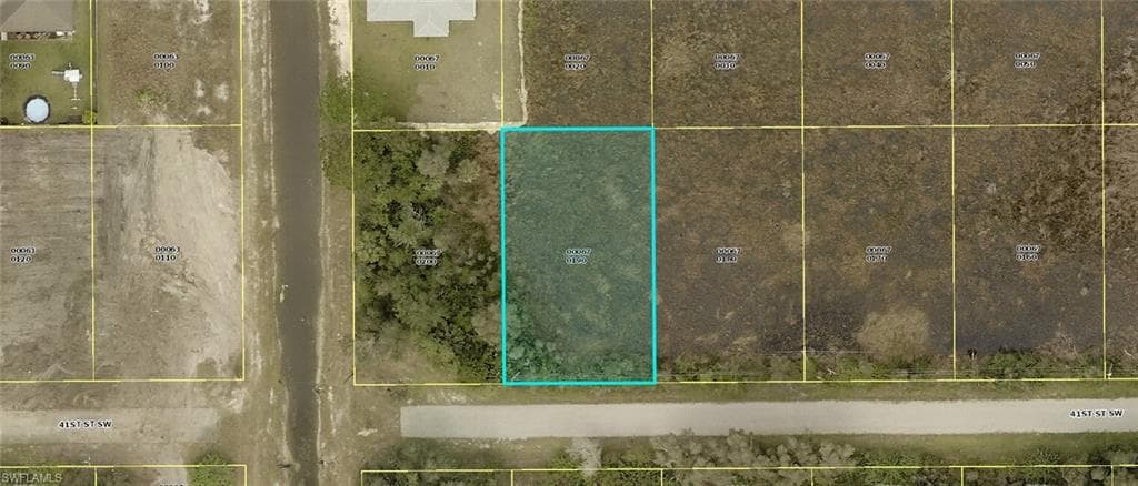 3316 41st ST SW LEHIGH ACRES, FL 33976