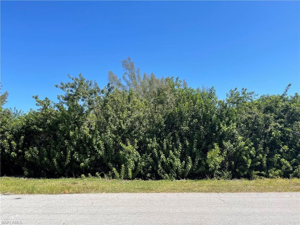 2300 THIRD AVE ST. JAMES CITY, FL 33956