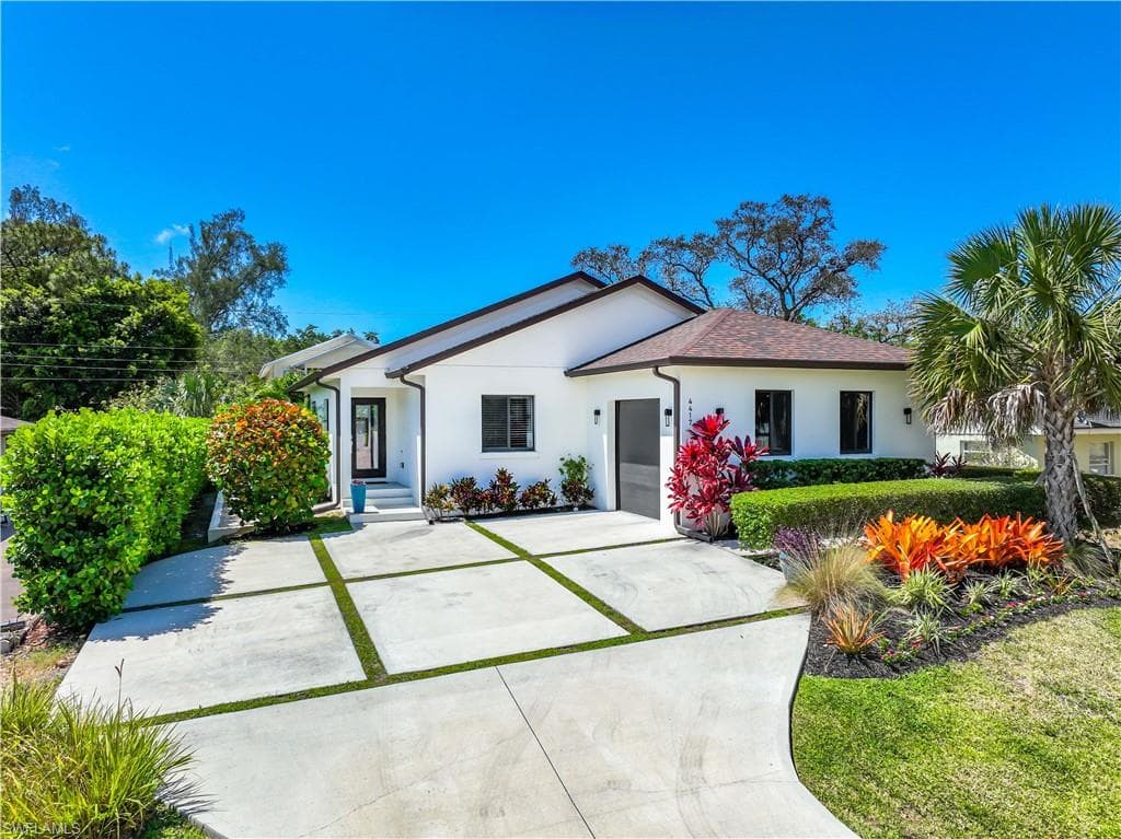 4417 Little Hickory RD BONITA SPRINGS, FL 34134