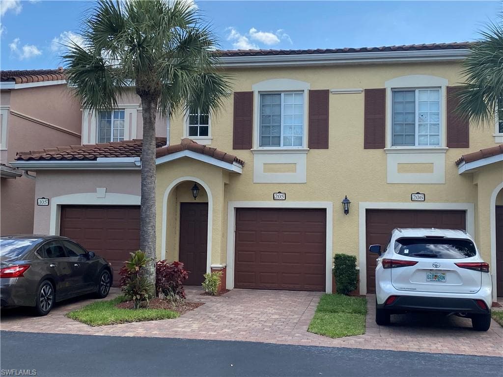 20320 Estero Gardens CIR 205 ESTERO, FL 33928