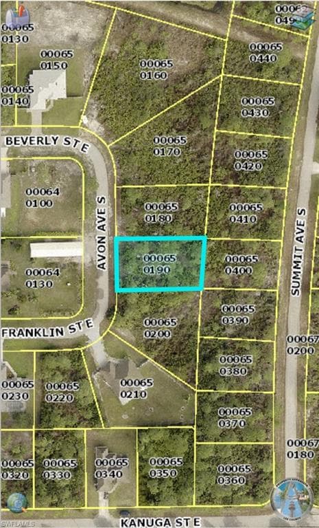 637 Avon AVE S LEHIGH ACRES, FL 33974