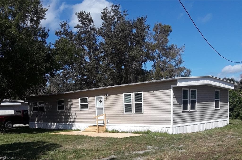 1054 Shady LN MOORE HAVEN, FL 33471