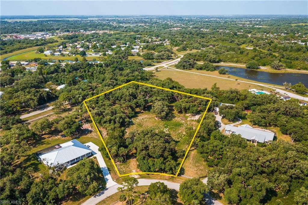 4023 Oak Haven DR LABELLE, FL 33935