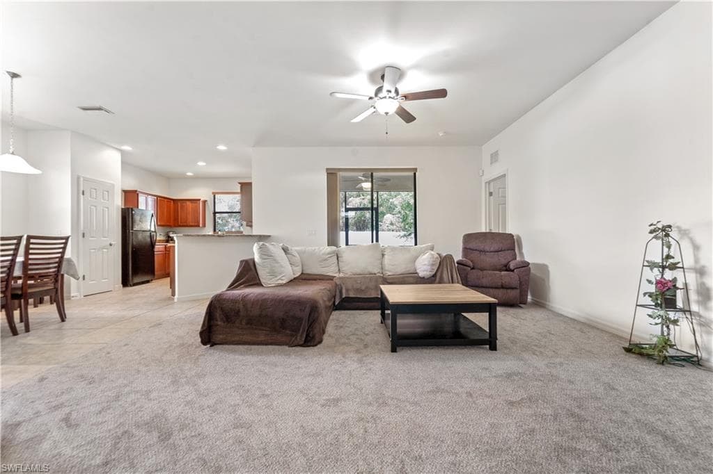 1406 SW 19th AVE CAPE CORAL, FL 33991