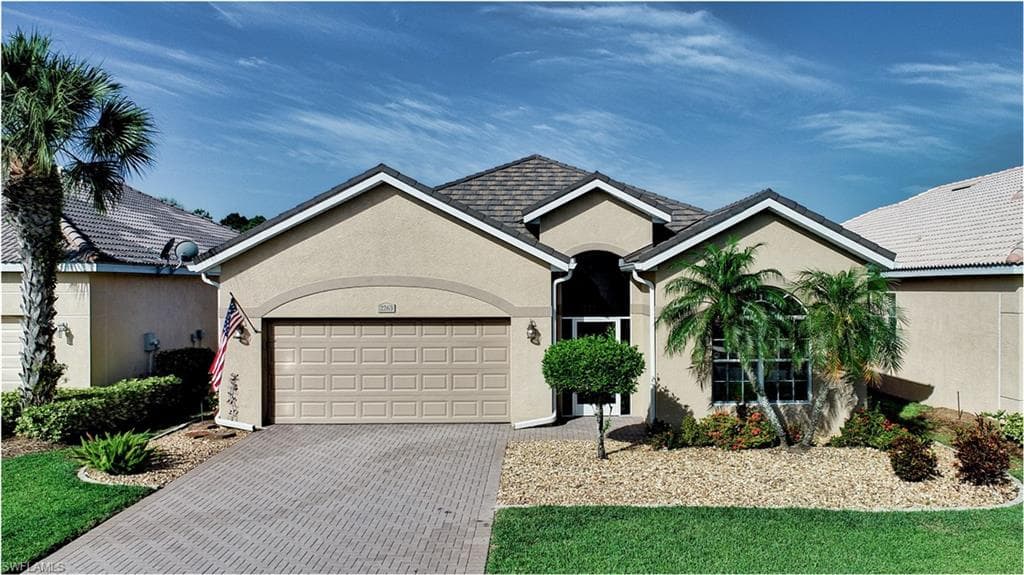 2263 Bainmar DR LEHIGH ACRES, FL 33973