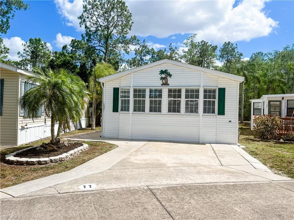 10921 Brown Pelican CIR 11 ESTERO, FL 33928