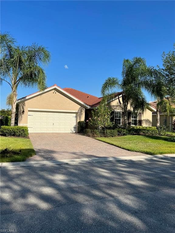 3102 Apple Blossom DR ALVA, FL 33920