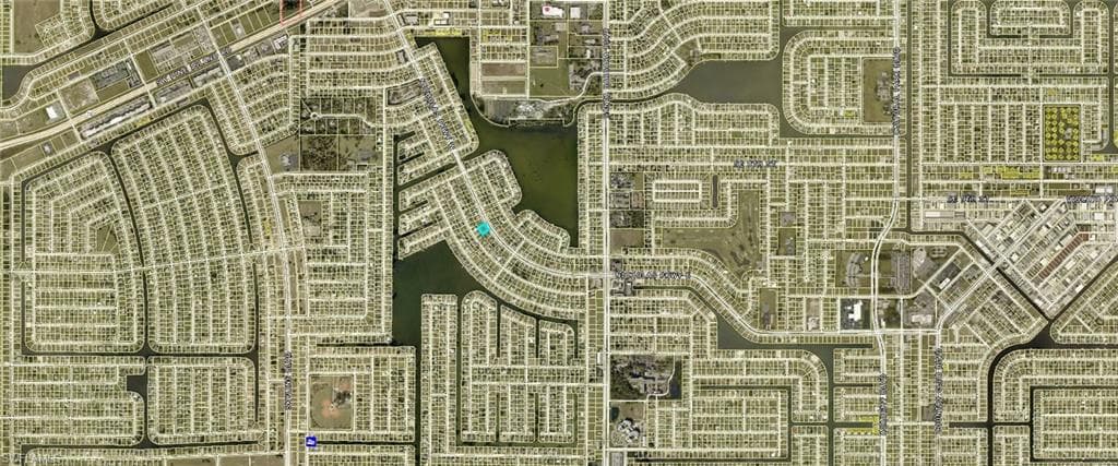 916 Nicholas PKY W CAPE CORAL, FL 33991