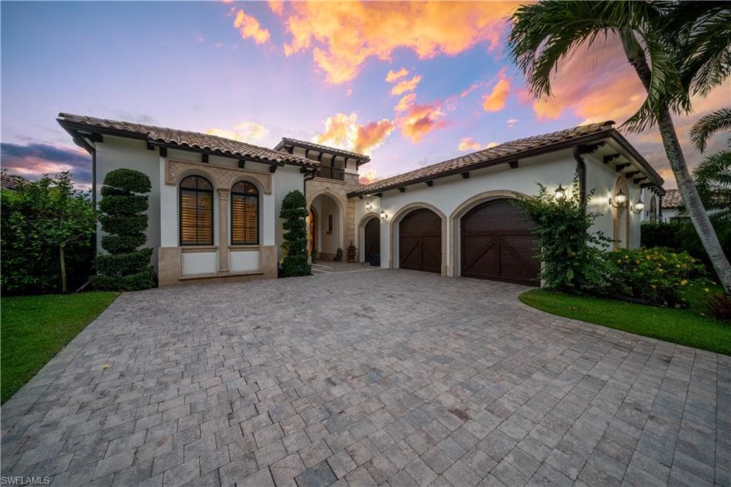 1533 Marsh Wren LN NAPLES, FL 34105