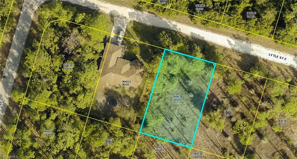 956 Lytle ST LEHIGH ACRES, FL 33974