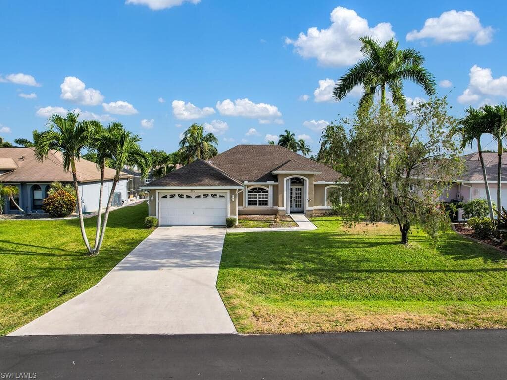 516 SE 33rd ST CAPE CORAL, FL 33904