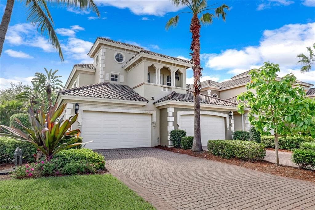 9224 Campanile CIR 101 NAPLES, FL 34114
