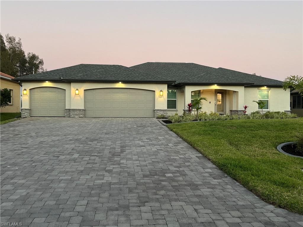 1117 NW 43rd AVE CAPE CORAL, FL 33993