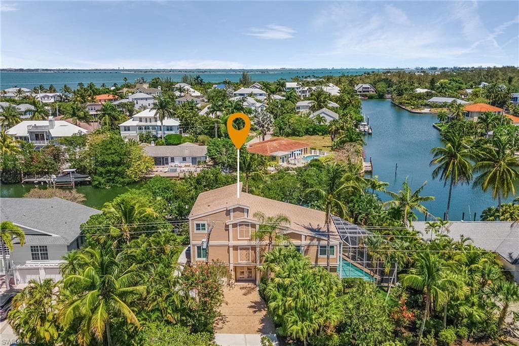 1710 Dixie Beach BLVD SANIBEL, FL 33957