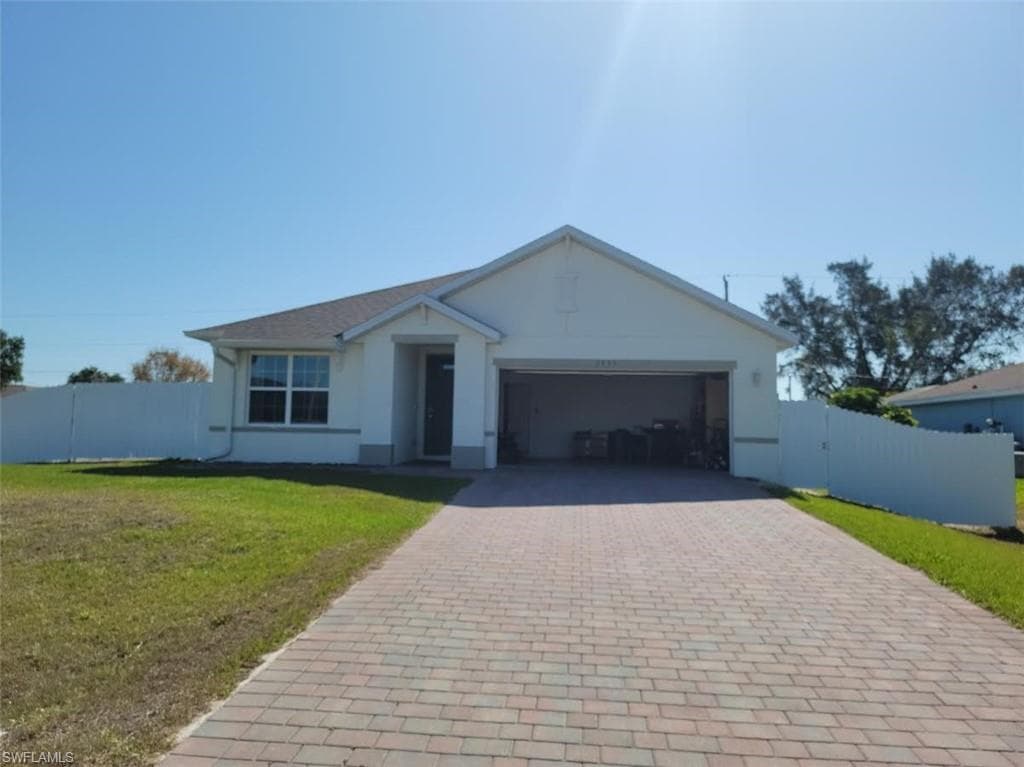 2825 NE 2nd AVE 0 CAPE CORAL, FL 33909