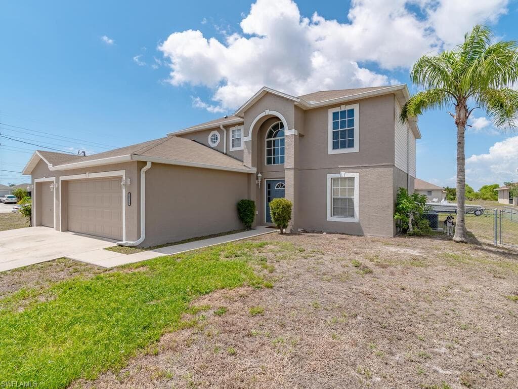 2311 Embers PKY W CAPE CORAL, FL 33993