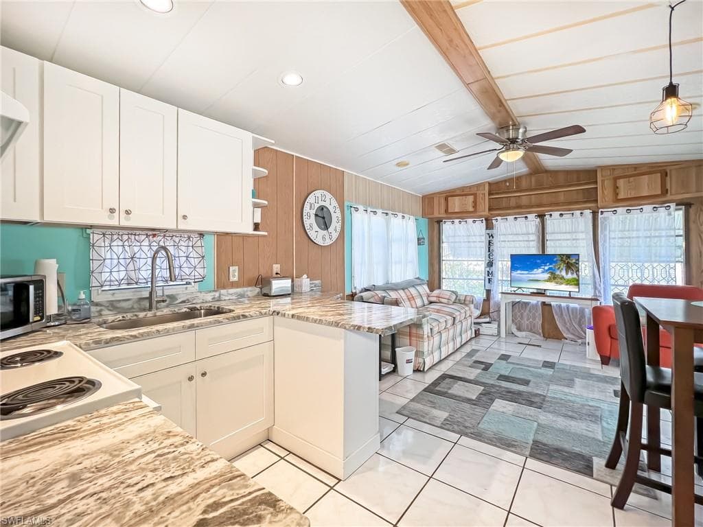 11751 Valleyview DR FORT MYERS, FL 33908