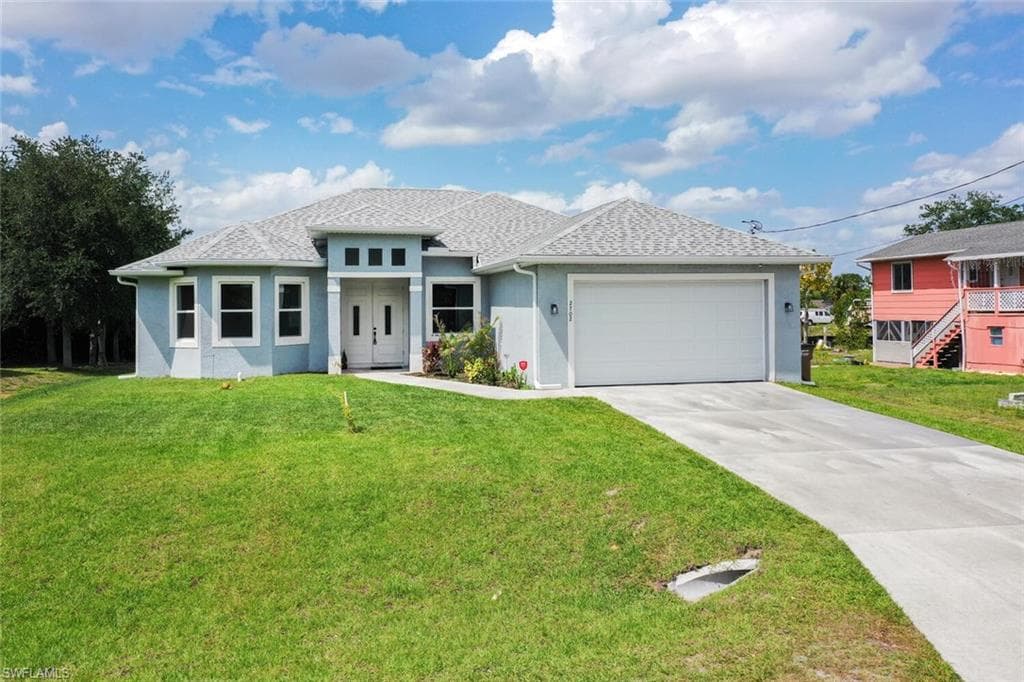 2702 3rd ST SW LEHIGH ACRES, FL 33976