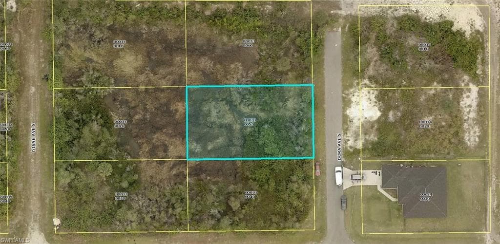 4702 Dora AVE S LEHIGH ACRES, FL 33976