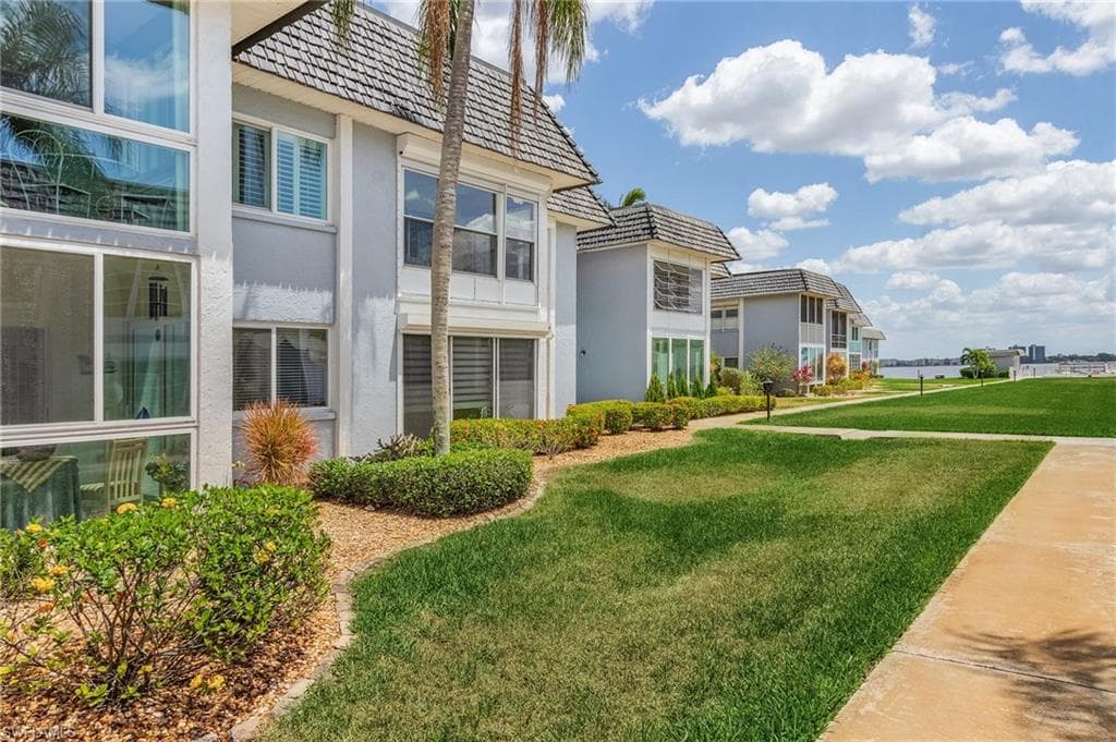 3358 N Key DR 6 NORTH FORT MYERS, FL 33903