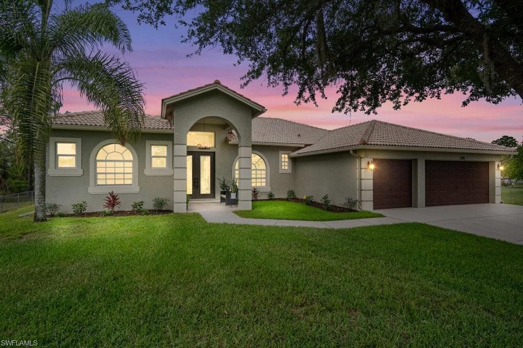 3295 29th AVE NE NAPLES, FL 34120