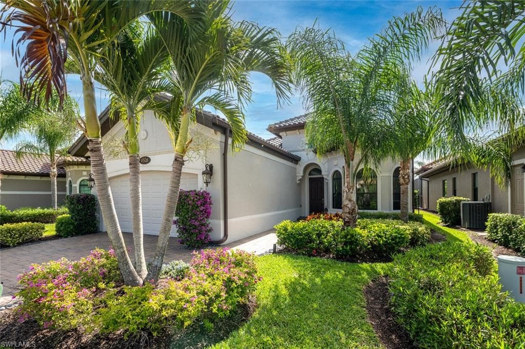 6526 Roma WAY NAPLES, FL 34113