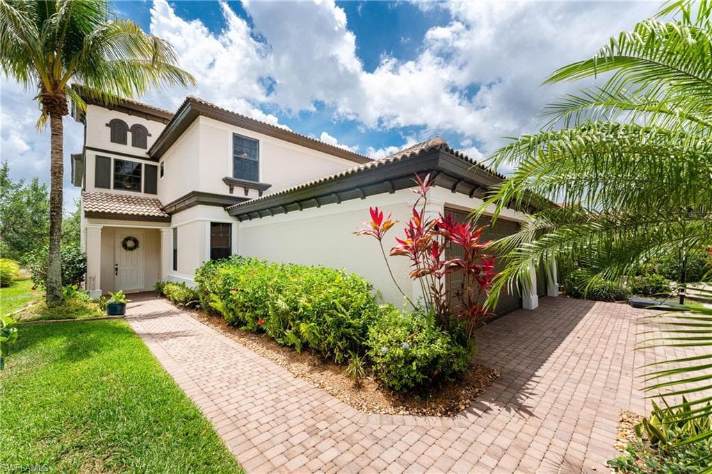 9248 River Otter DR FORT MYERS, FL 33912