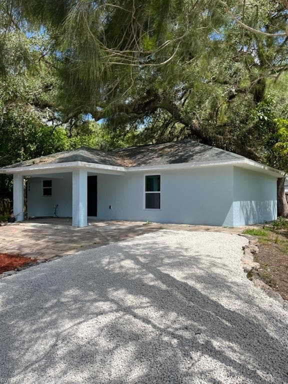 194 E Yeomans AVE LABELLE, FL 33935