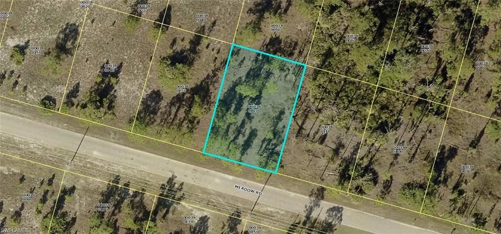 3535 Meadow RD LEHIGH ACRES, FL 33974