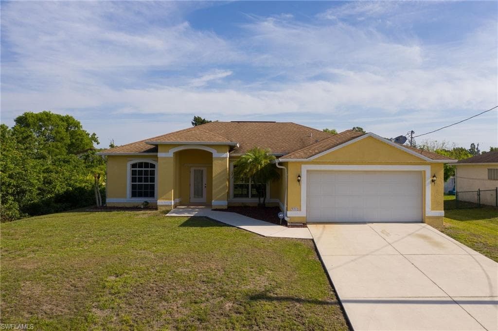 3712 12th ST SW LEHIGH ACRES, FL 33976