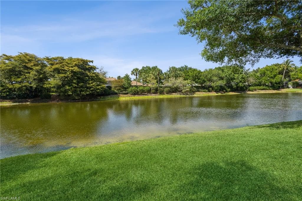 8809 Ventura WAY NAPLES, FL 34109