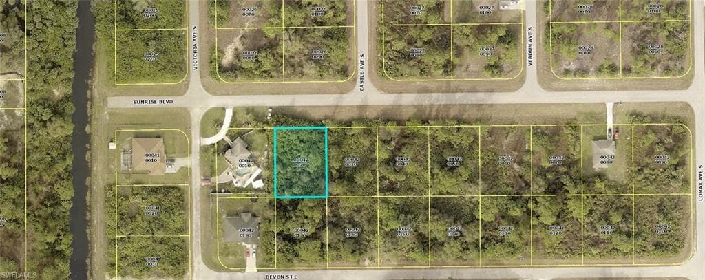 706 Sunrise BLVD LEHIGH ACRES, FL 33974