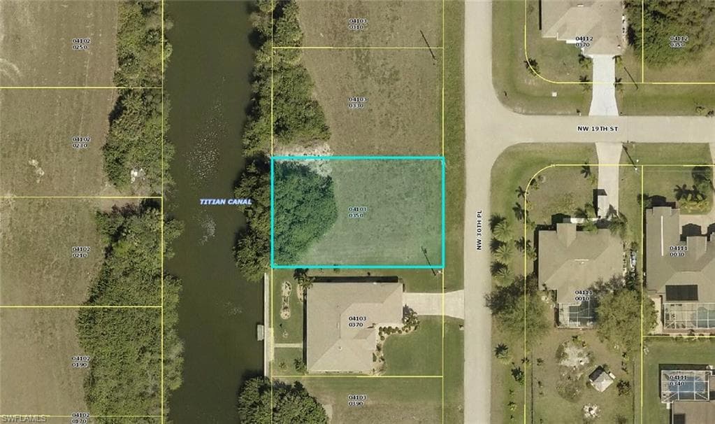 1812 NW 30th PL CAPE CORAL, FL 33993