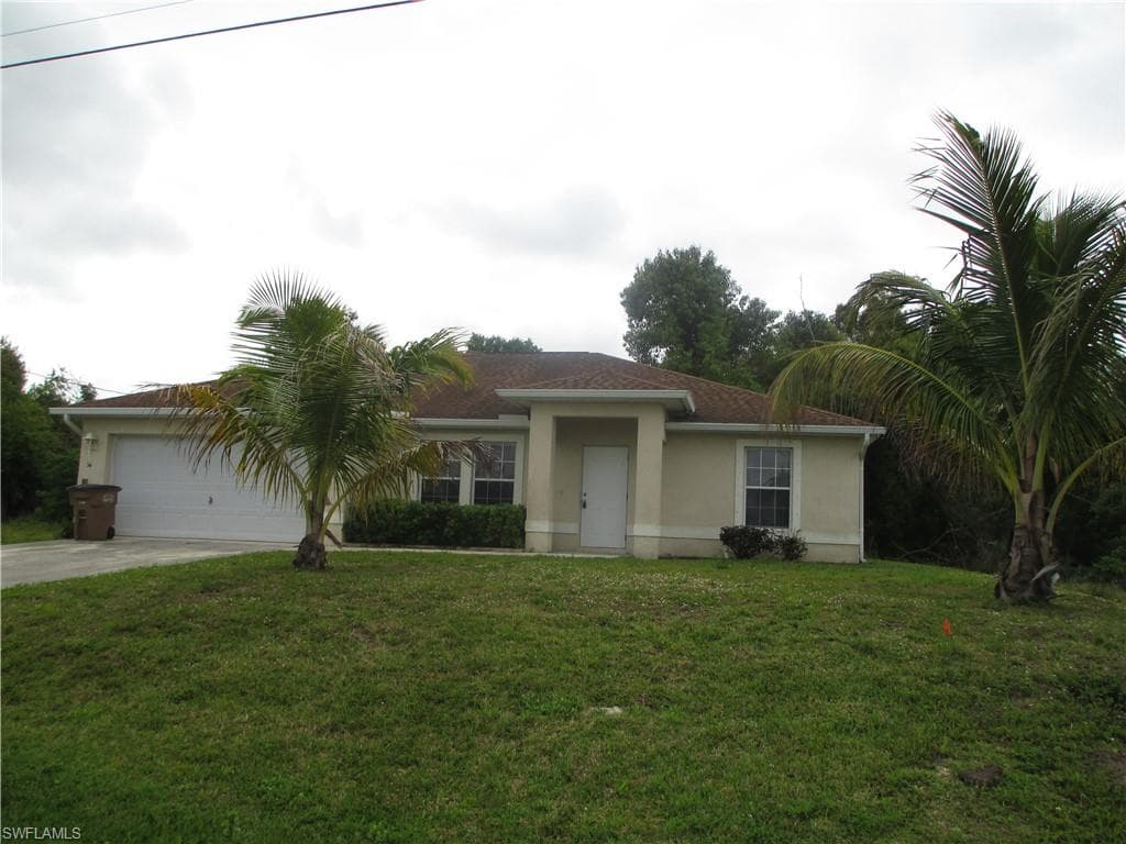 34 NE 4th ST CAPE CORAL, FL 33909