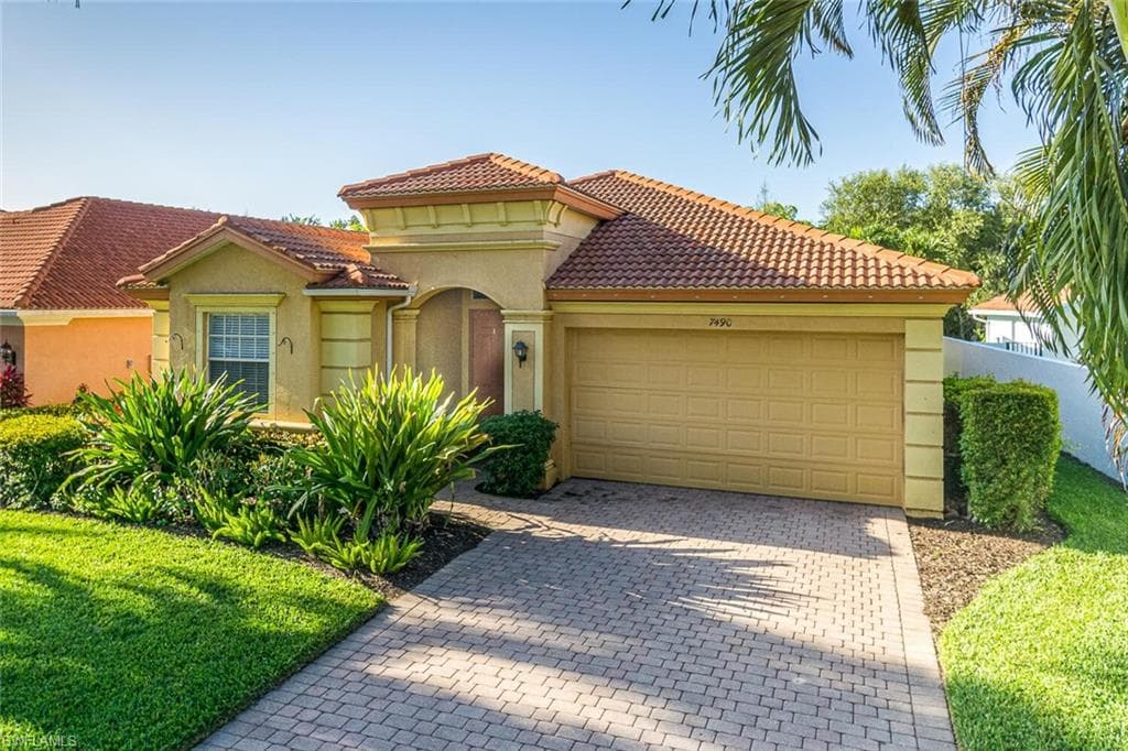 7490 Key Deer CT FORT MYERS, FL 33966