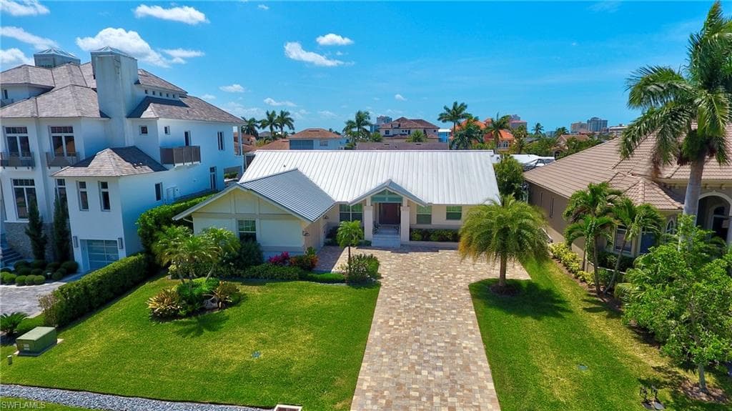 240 Channel DR NAPLES, FL 34108
