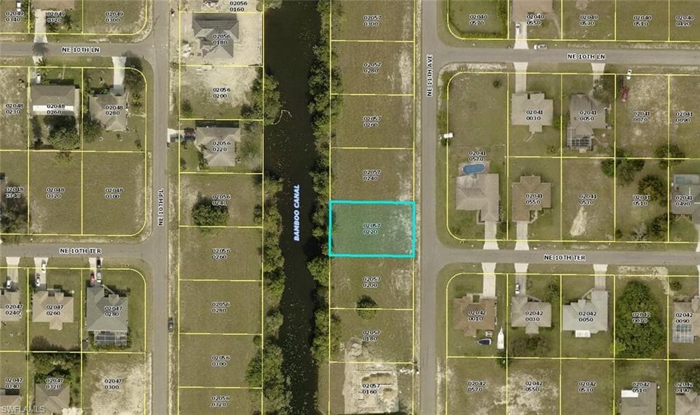 1016 NE 11th AVE CAPE CORAL, FL 33909