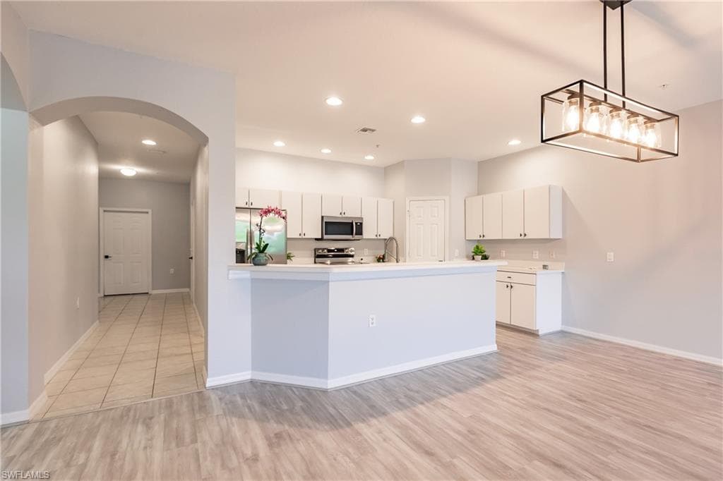 14830 Calusa Palms DR 103 FORT MYERS, FL 33919