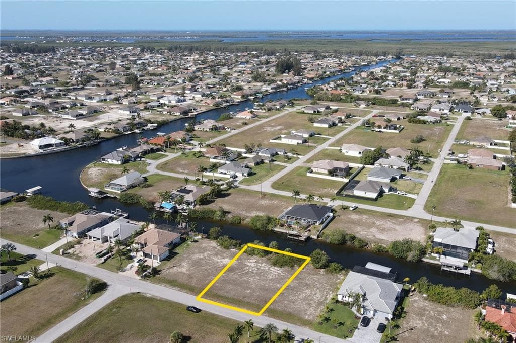 420 NW 32nd PL CAPE CORAL, FL 33993