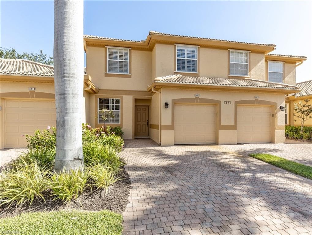 7871 Lake Sawgrass LOOP 5412 FORT MYERS, FL 33907